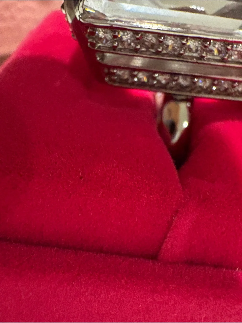 Kurt Geiger elegant crystal